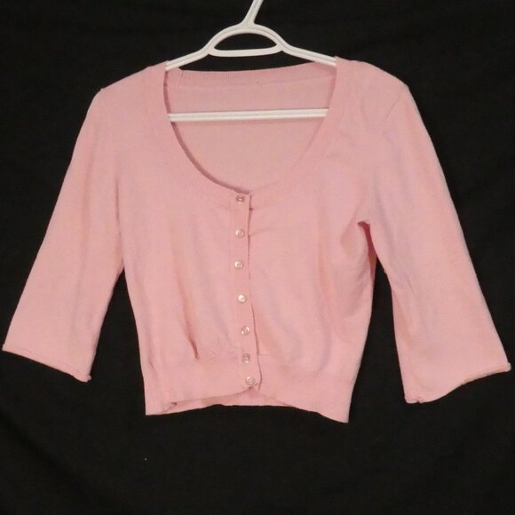 Unbranded | P2P 16 inches | Pink Cropped Button Up Cardigan | Scoop Neck - Picture 1 of 14